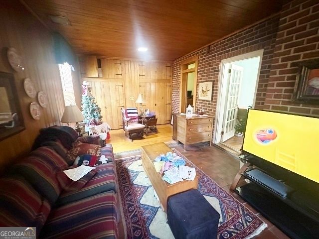 327 W Church Street, Swainsboro, GA 30401