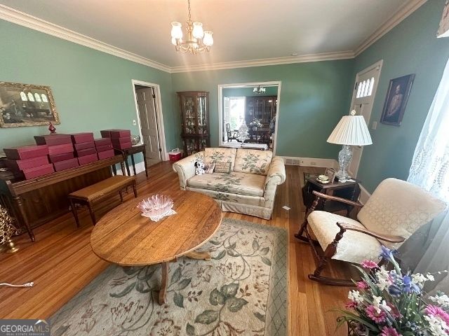 327 W Church Street, Swainsboro, GA 30401