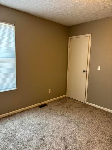 1652 Bennigan Drive, 175A, Hilliard, OH 43026