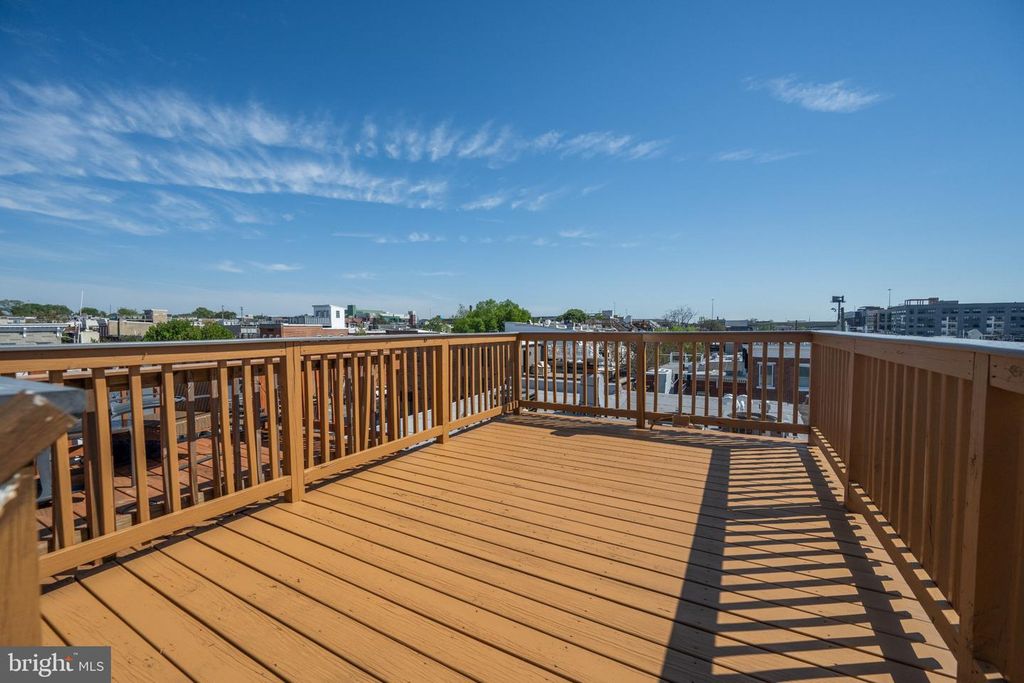 Image 33 of property listing at 6 W RANDALL ST, Baltimore, MD 21230