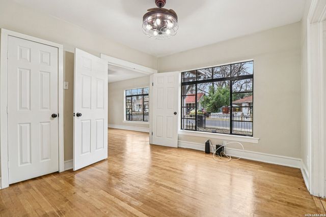 2114 Lee Hall, San Antonio, TX 78201