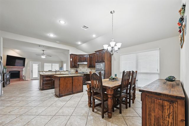 124 Griffin Avenue, Fate, TX 75189