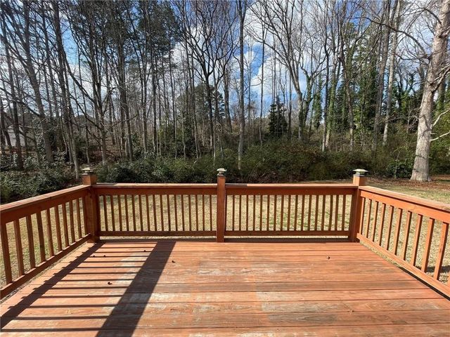 683 Collier Road, Toccoa, GA 30577