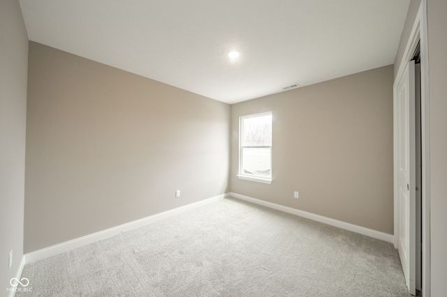 402 Luellen Way, New Castle, IN 47362