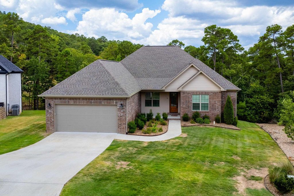 35 Rosans Court, Little Rock, AR 72223