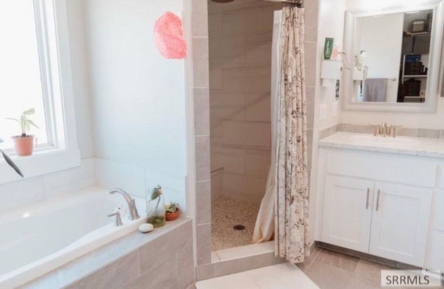 765 N 600 E, Firth, ID 83236