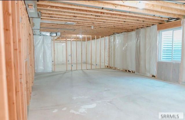 765 N 600 E, Firth, ID 83236