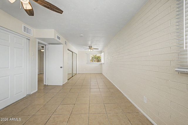 5724 W FAIRMOUNT Avenue, Phoenix, AZ 85031