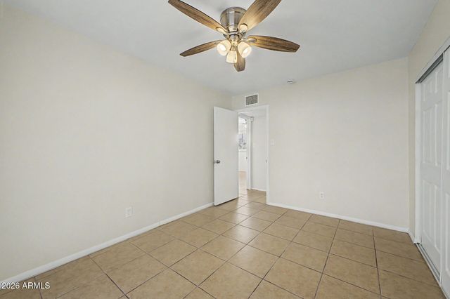 5724 W FAIRMOUNT Avenue, Phoenix, AZ 85031