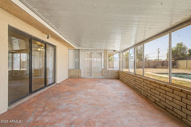 5724 W FAIRMOUNT Avenue, Phoenix, AZ 85031