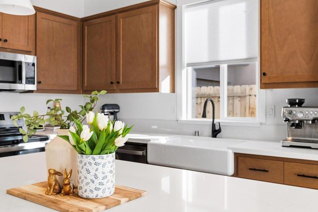 3815 N Berkeley Ave, Turlock, CA 95382