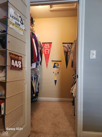 16 Torrey Pine Drive, Brownsburg, IN 46112