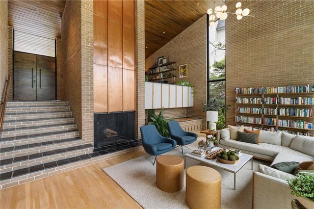 1671 Friar Tuck Road NE, Atlanta, GA 30309