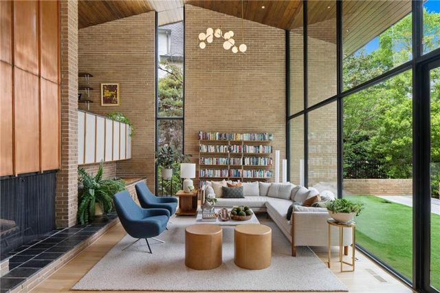 1671 Friar Tuck Road NE, Atlanta, GA 30309