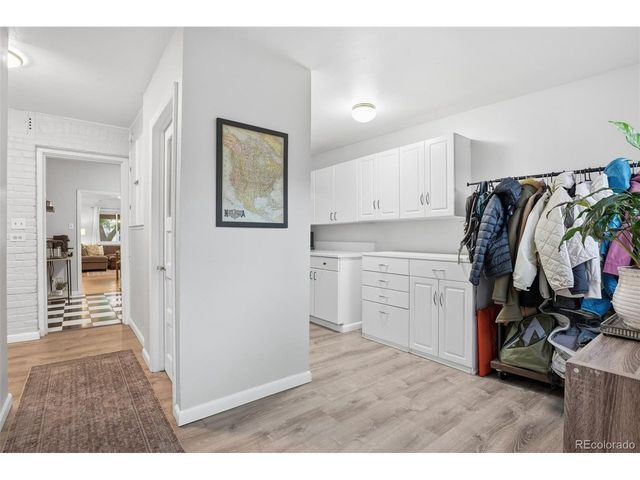 3339 W Moncrieff Pl, Denver, CO 80211