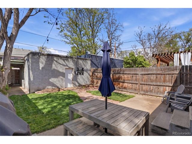 3339 W Moncrieff Pl, Denver, CO 80211