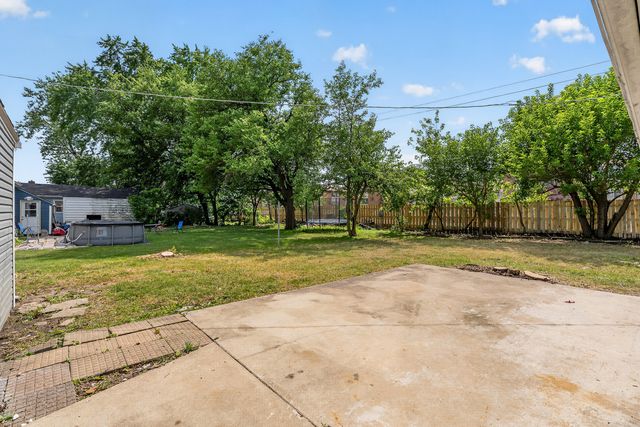 1650 Marquette Road, Joliet, IL 60435