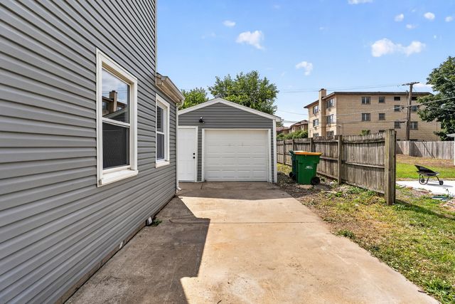 1650 Marquette Road, Joliet, IL 60435
