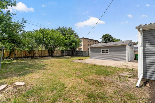 1650 Marquette Road, Joliet, IL 60435