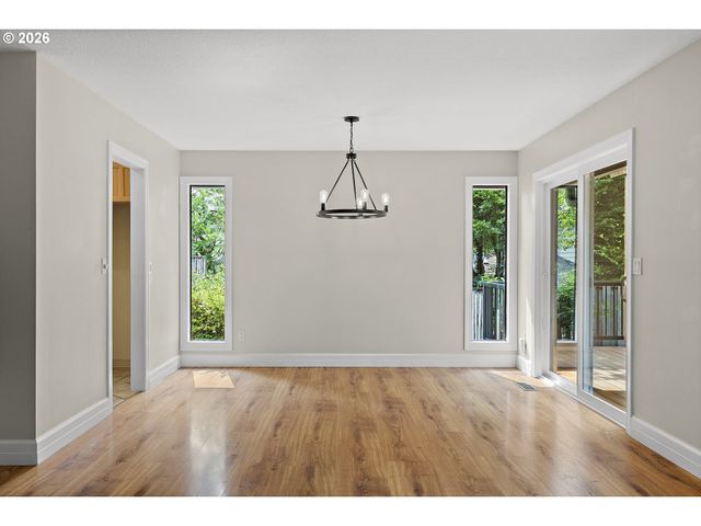 6640 PALOMINO Cir, West Linn, OR 97068