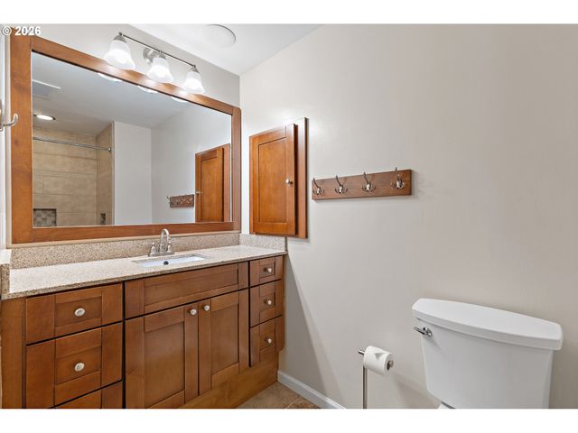 6640 PALOMINO Cir, West Linn, OR 97068