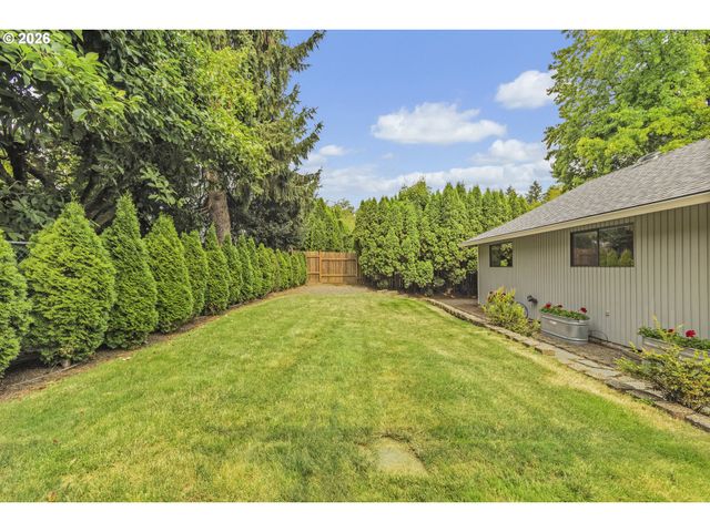 6640 PALOMINO Cir, West Linn, OR 97068