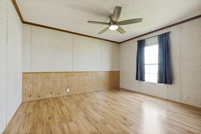 207 Vivian Road, Onalaska, TX 77360