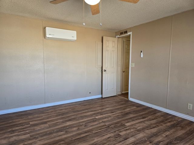 603 Clarks Cv, Van Horn, TX 79855