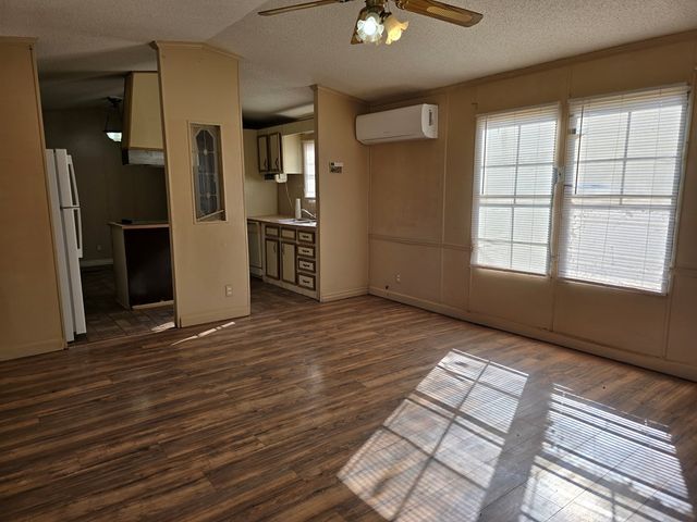 603 Clarks Cv, Van Horn, TX 79855