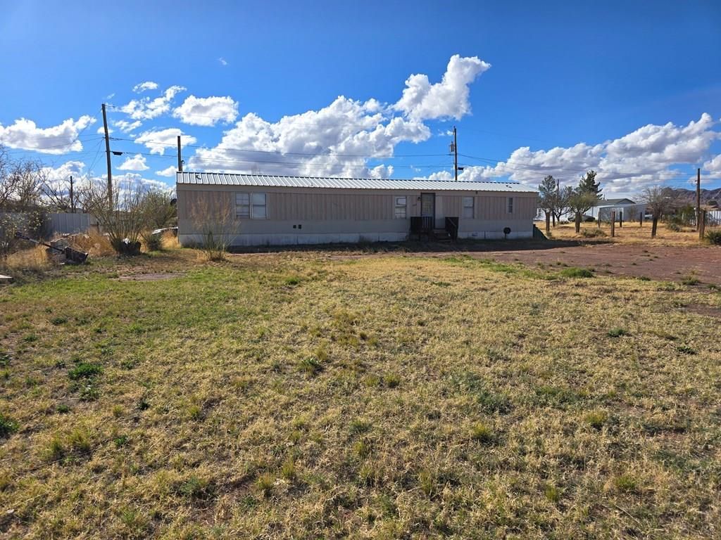 603 Clarks Cv, Van Horn, TX 79855