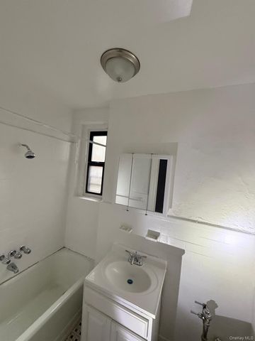 835 Fox Street, Bronx, NY 10459