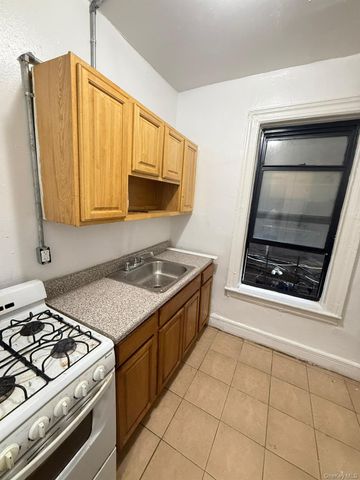 835 Fox Street, Bronx, NY 10459