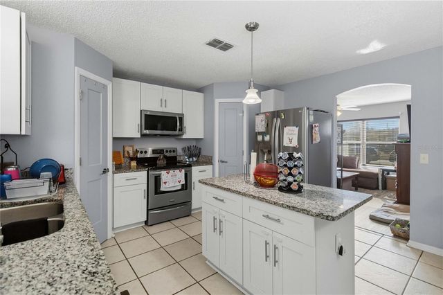 3270 WILD PEPPER COURT, Deltona, FL 32725