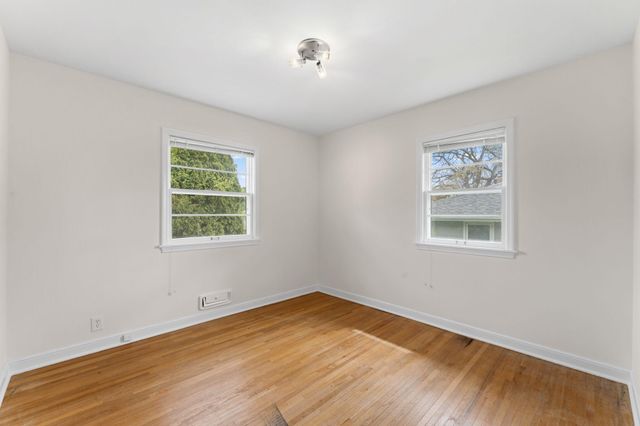 5109 W 58th Street, Edina, MN 55436