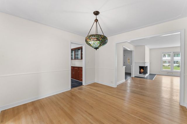 5109 W 58th Street, Edina, MN 55436