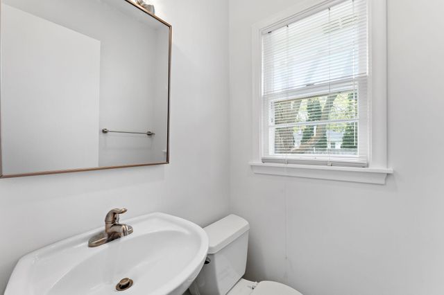 5109 W 58th Street, Edina, MN 55436