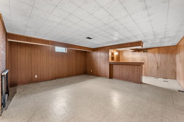 5109 W 58th Street, Edina, MN 55436