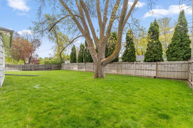 5109 W 58th Street, Edina, MN 55436