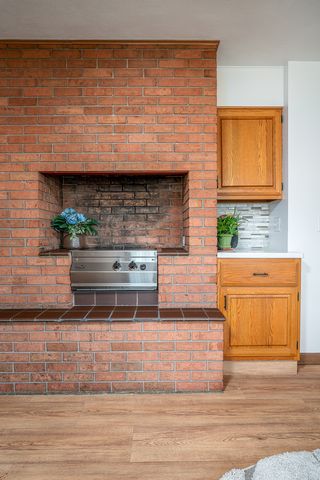 1511 Hillcrest Court, Bettendorf, IA 52722