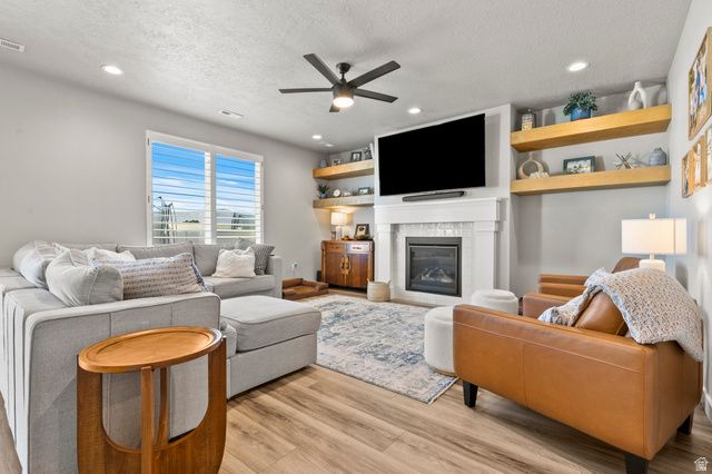 4334 W 3490 S, West Haven, UT 84401
