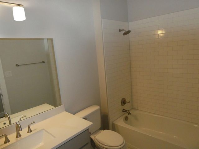 821 FAITH DR, Liberty Hill, TX 78642