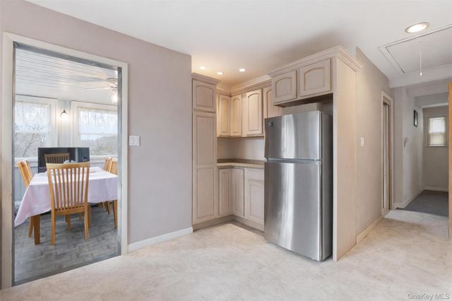 51 Johnson Street, Lake Peekskill, NY 10537