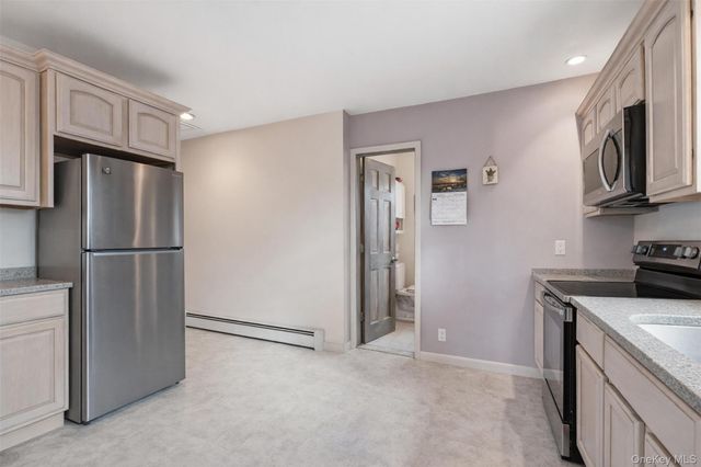 51 Johnson Street, Lake Peekskill, NY 10537