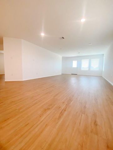 4242 Barrington Cove, Baytown, TX 77521