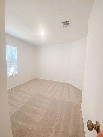 4242 Barrington Cove, Baytown, TX 77521