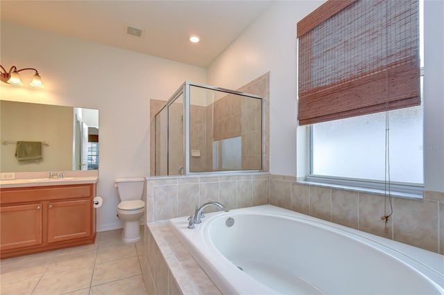 426 SUMMERLYN DRIVE, Valrico, FL 33594