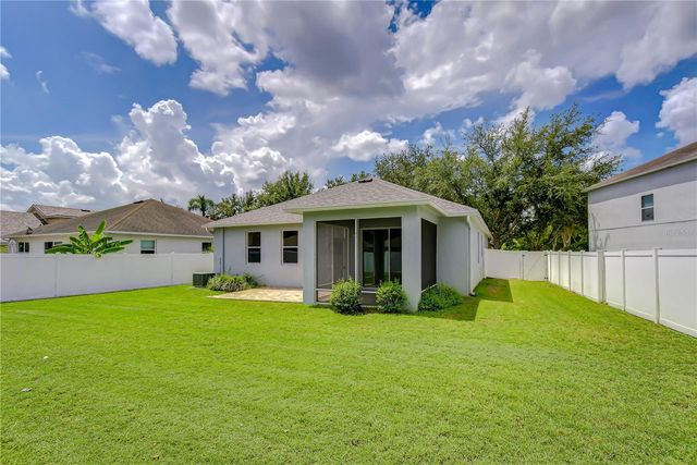 426 SUMMERLYN DRIVE, Valrico, FL 33594