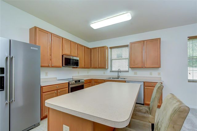 426 SUMMERLYN DRIVE, Valrico, FL 33594