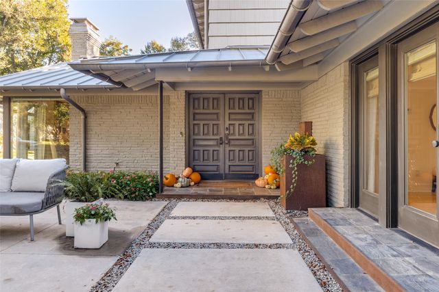 5526 W University Boulevard, Dallas, TX 75209