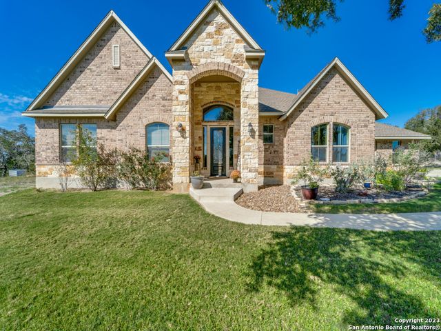 686 ASTRAL PT, Spring Branch, TX 78070